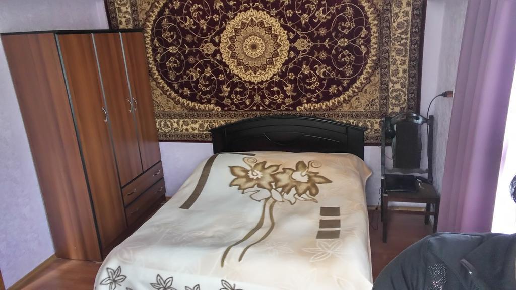 Tamila Guest House Степанцмінда Екстер'єр фото